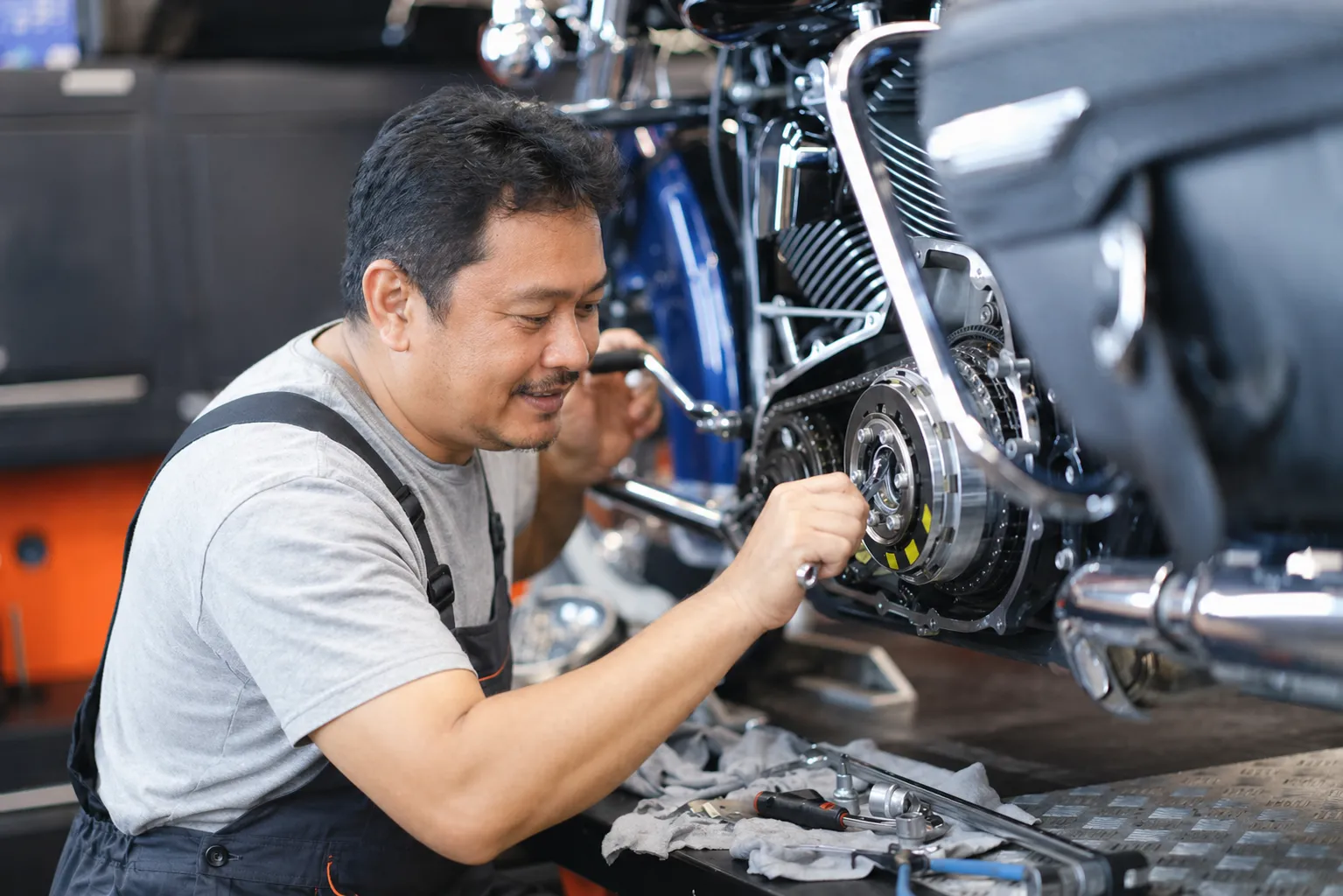 Service Rutin Motor